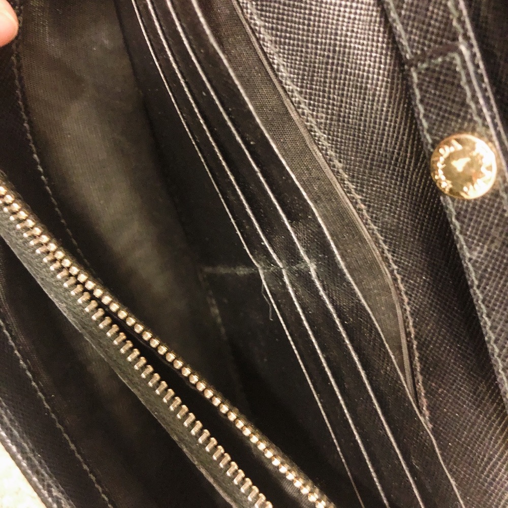 Prada WOC - Picture 5 of 14